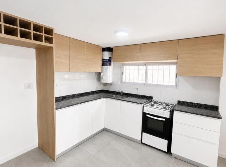 Casa · 115m² · 4 Ambientes · 1 Cochera