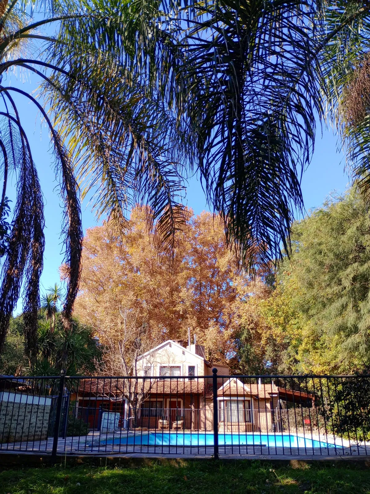 CASA VENTA  VILLA RIVERA INDARTE 3 DORMITORIOS