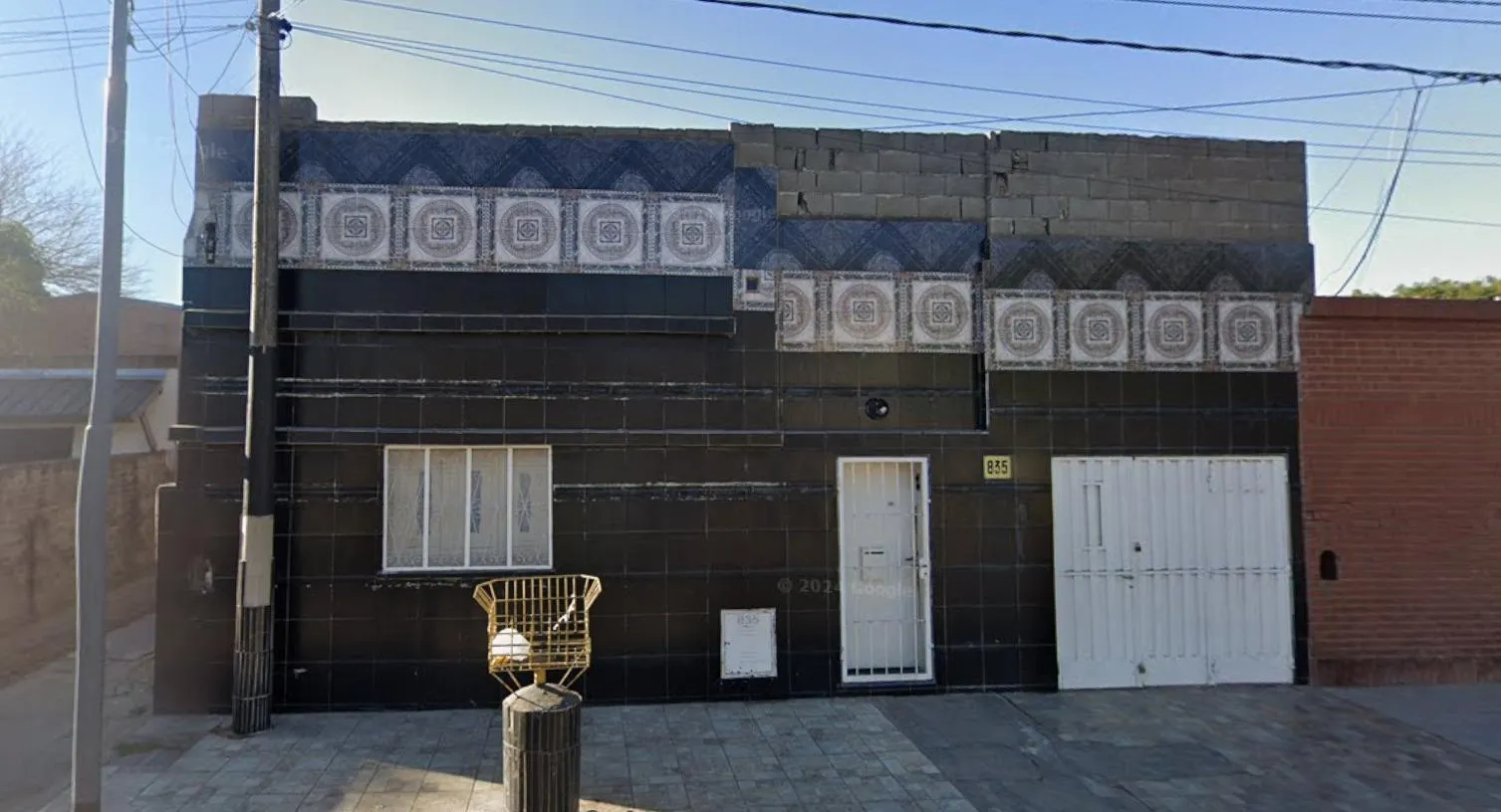 Gral. Bustos casa mas departamento t: 300m2 cub 118 m2 CON RENTA