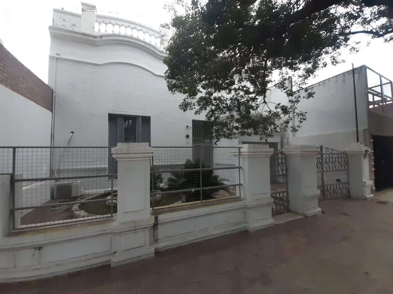 Entre Rios 2900 T 515 m2 , Cub 280 M2  8 ambientes  zona C1