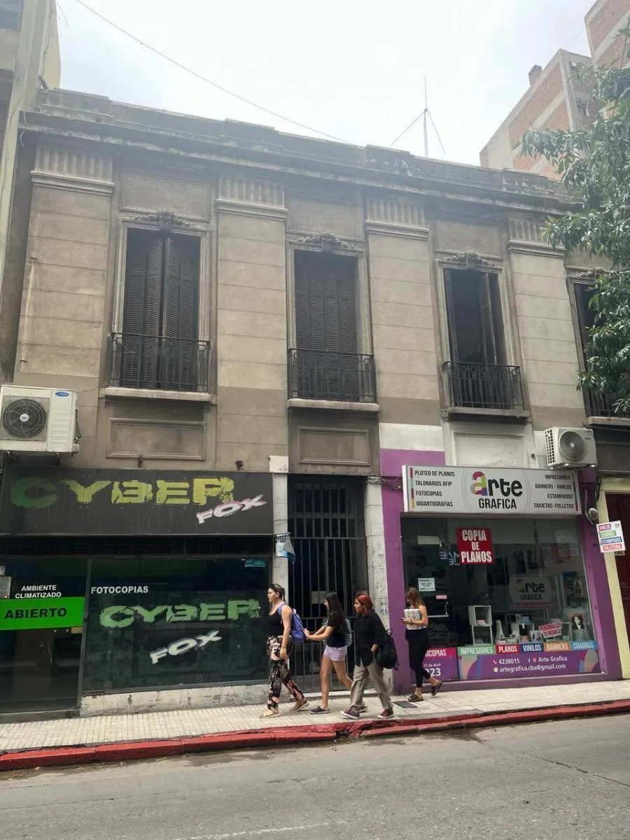 Centro 27 de Abril 221 Oportunidad! 3 Locales + Casa en P. Alta Apto a Edificio