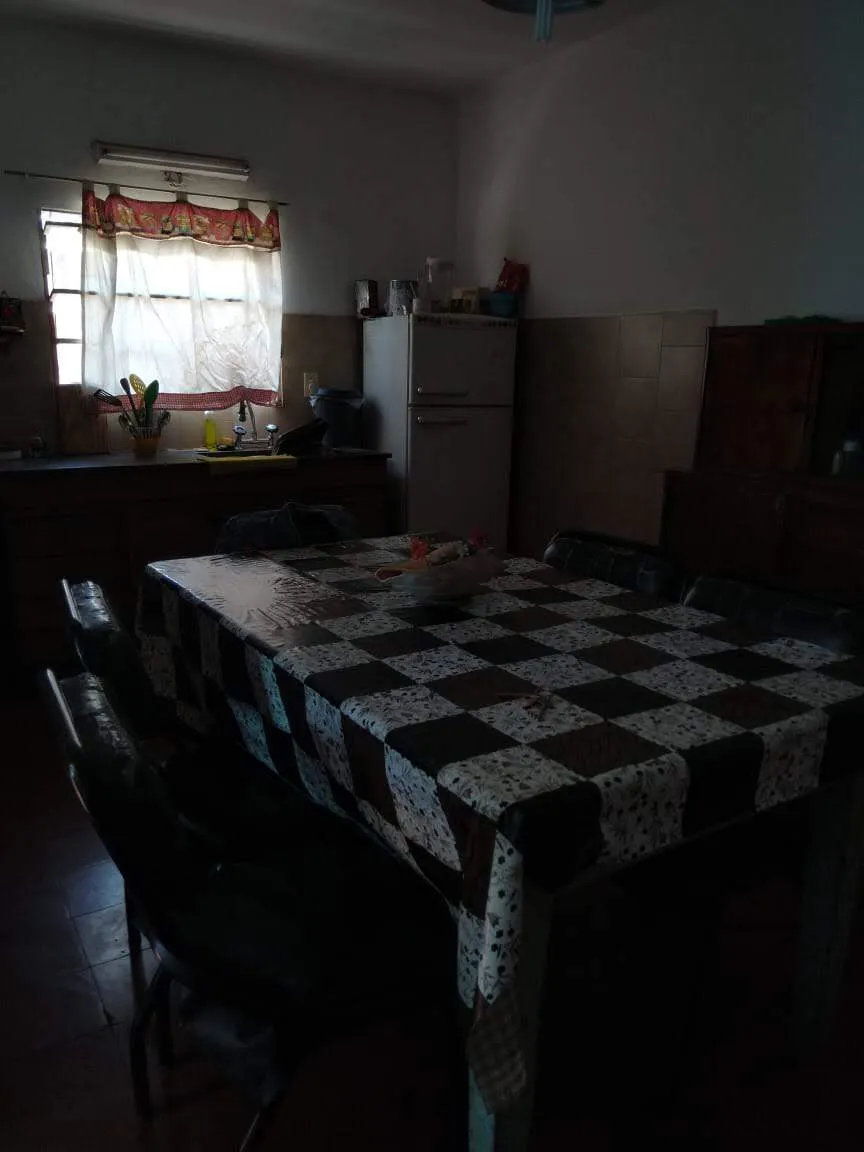 Vendo casa c2 dorm y Dpto c2 dorm B Altamira.
