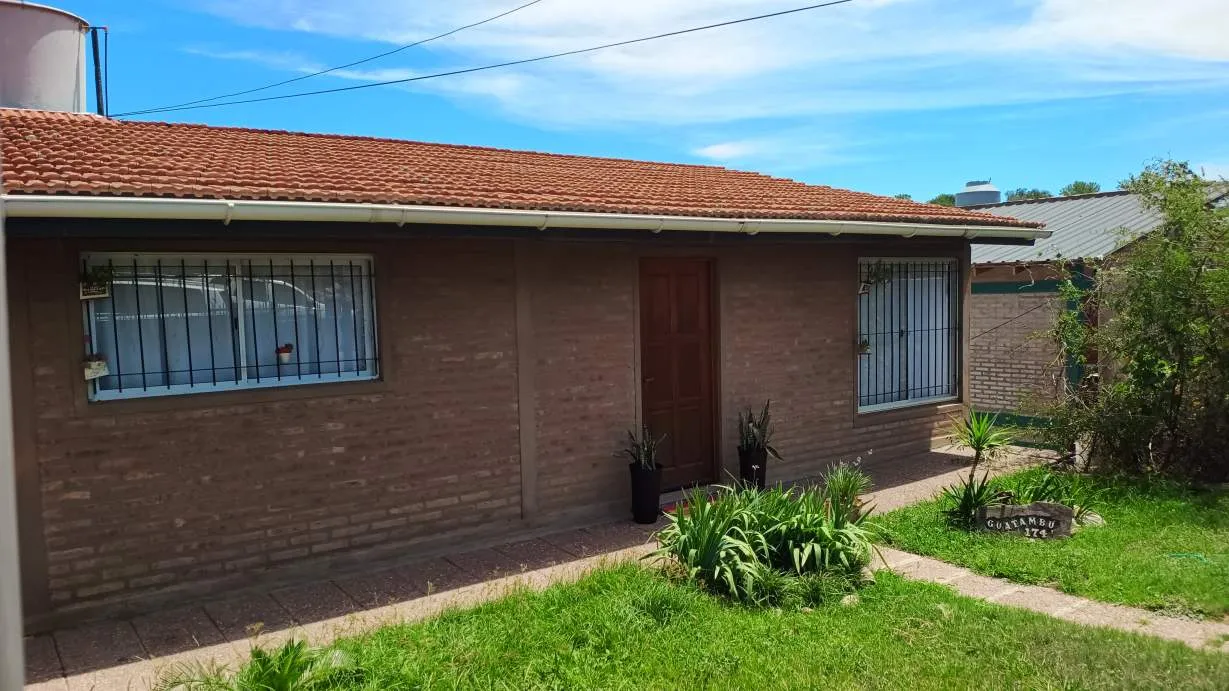 Villa Carlos Paz 2 dorm pileta vistas panorámica escritura