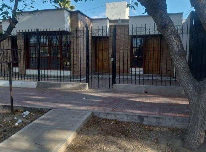 Casa · 90m² · 3 Ambientes · 1 Cochera