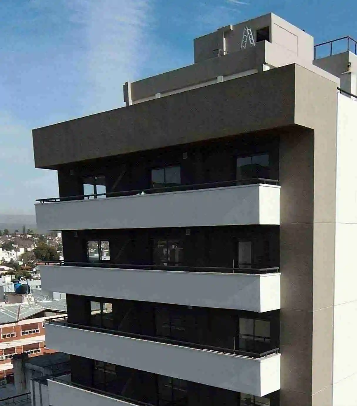 EXCELENTE DEPARTAMENTO EN VENTA EN VILLA CARLOS PAZ, A ESTRENAR, 0 KM. 1 DORM