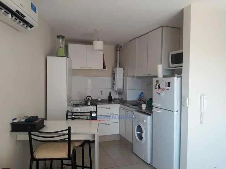 PARQUE LAS TEJAS VENDE