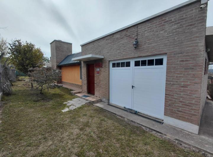 Casa · 110m² · 3 Ambientes · 1 Cochera