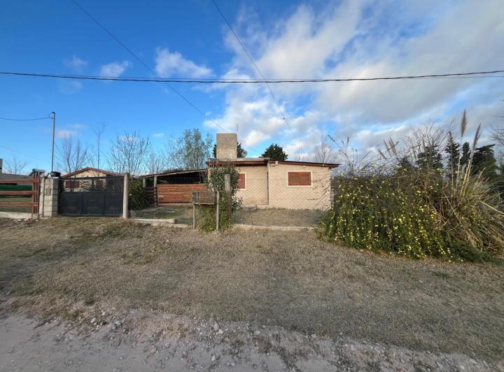 Casa · 90m² · 2 Dormitorios · 1 Cochera