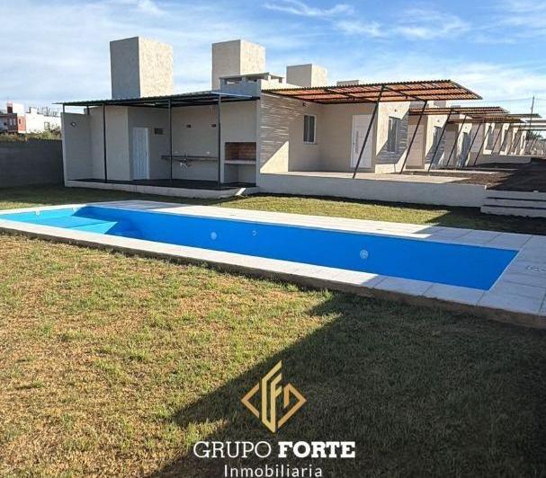 Casa · 61m² · 3 Ambientes · 1 Cochera