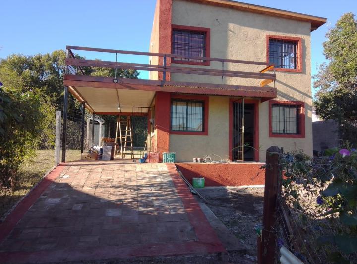 Casa · 72m² · 2 Dormitorios · 1 Cochera