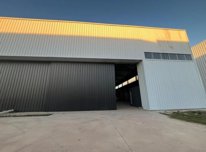 Bodega-Galpón · 920m² · 1 Ambiente