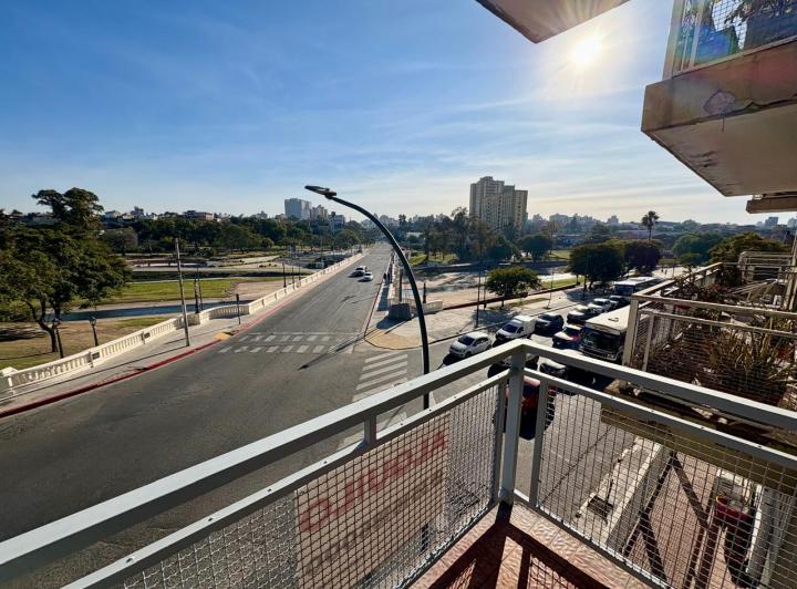 Departamento · 80m² · 5 Ambientes