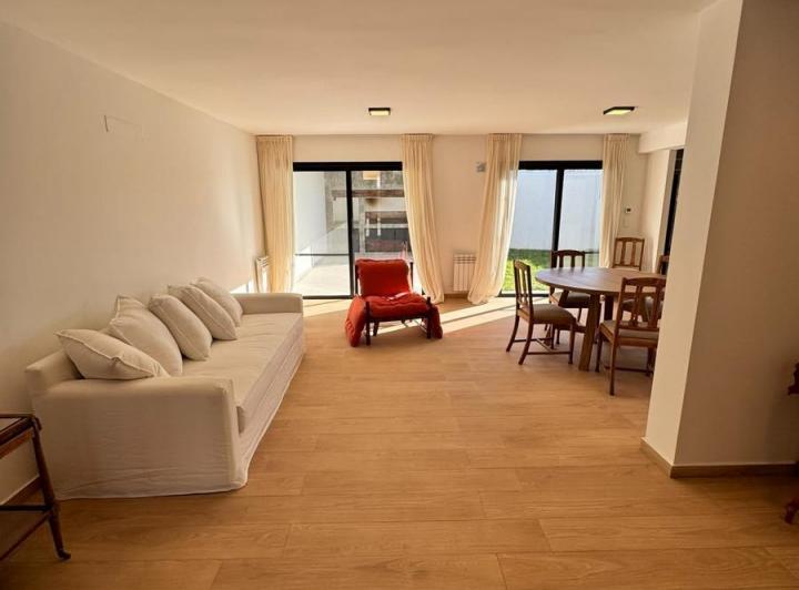 PH · 141m² · 3 Ambientes · 2 Cocheras