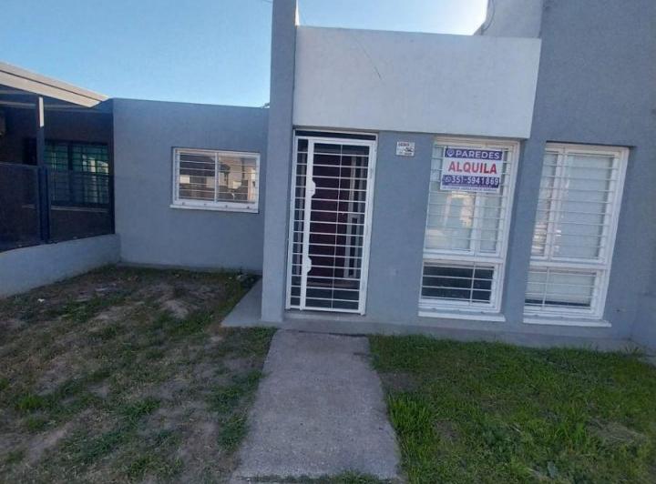 Casa · 75m² · 3 Ambientes · 1 Cochera