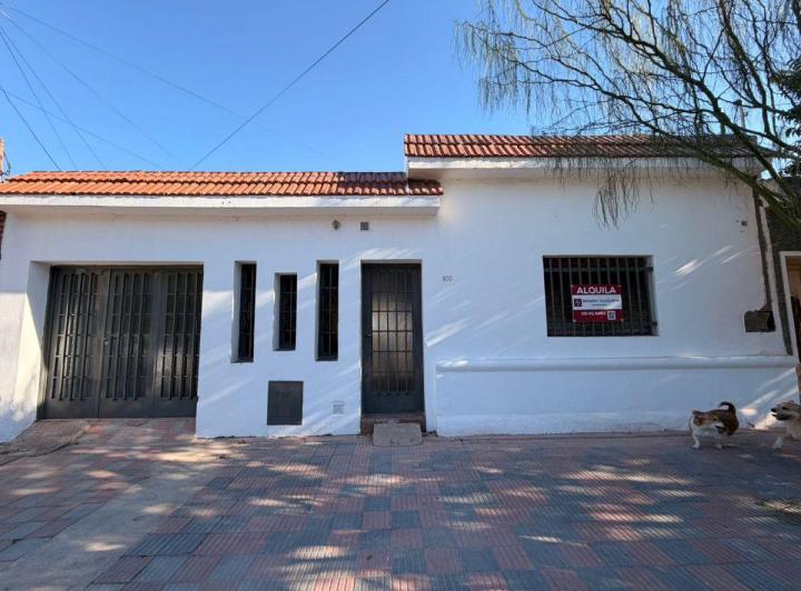 Casa · 102m² · 1 Ambiente · 1 Cochera