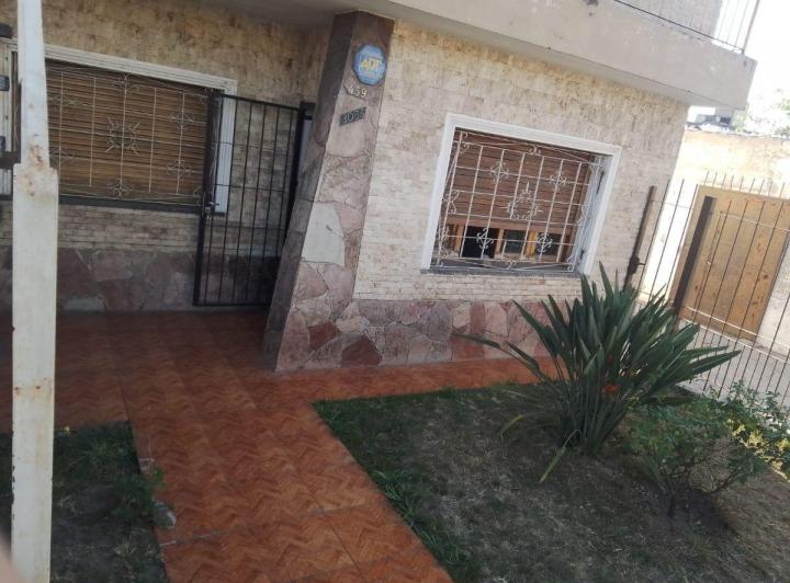 Departamento · 10m² · 3 Ambientes · 1 Cochera