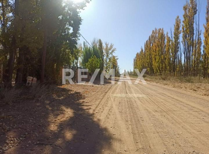 Terreno · 1700m²