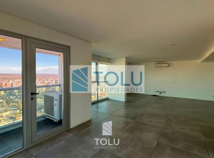 Departamento · 220m² · 5 Ambientes · 1 Cochera