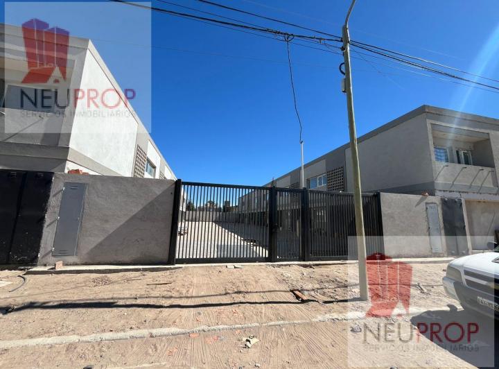 Casa · 115m² · 4 Ambientes · 1 Cochera