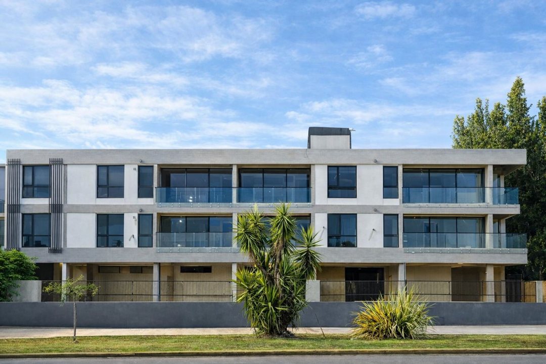 VENTA DPTO 3 AMB CON  COCHERA PARQUE LINEAL