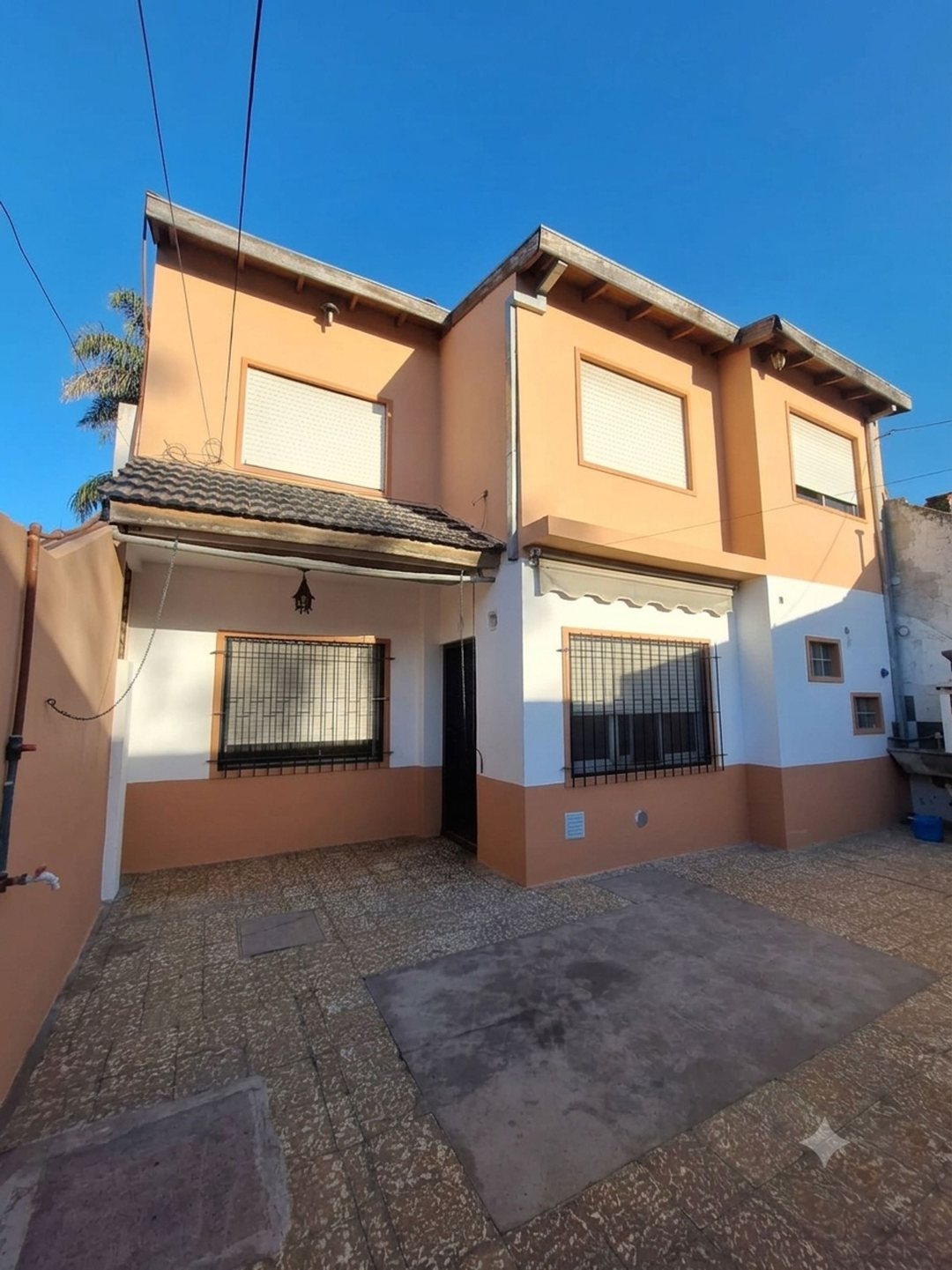 VENTA PH 4 AMBIENTES ITUZAINGO