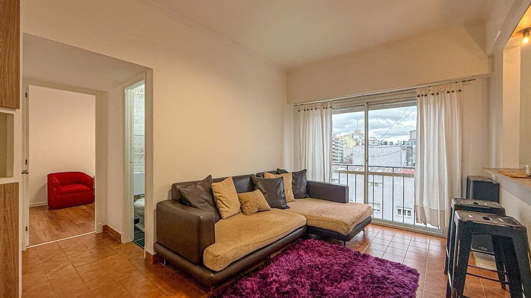 Venta Departamento 2 amb Centro lateral luminoso