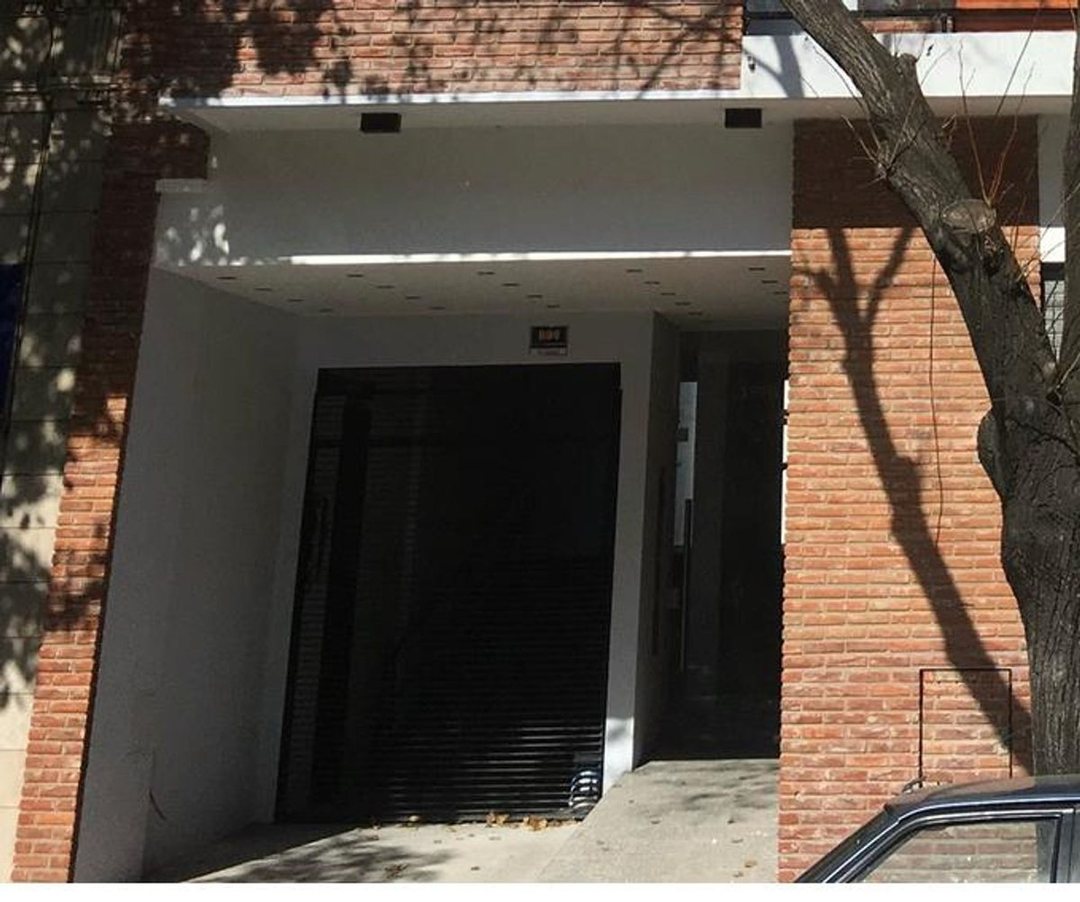COCHERA CUBIERTA EN VENTA LA PLATA SUBSUELO
