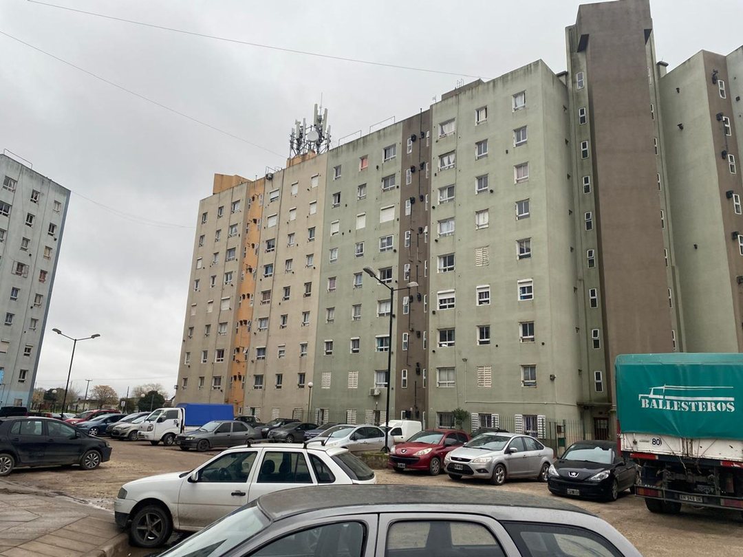 VENTA DEPARTAMENTO 3 AMB BARRIO REGIONAL