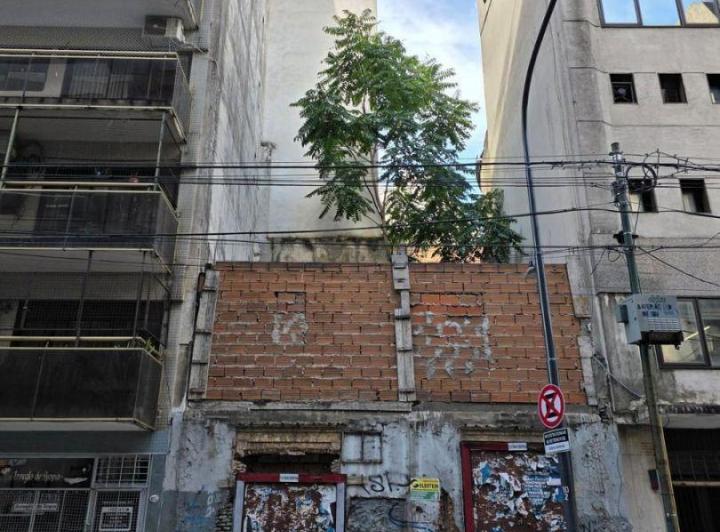 Terreno · 110m²