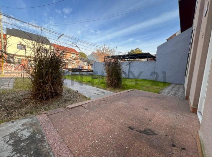 Terreno · 107m² · 4 Dormitorios · 2 Cocheras