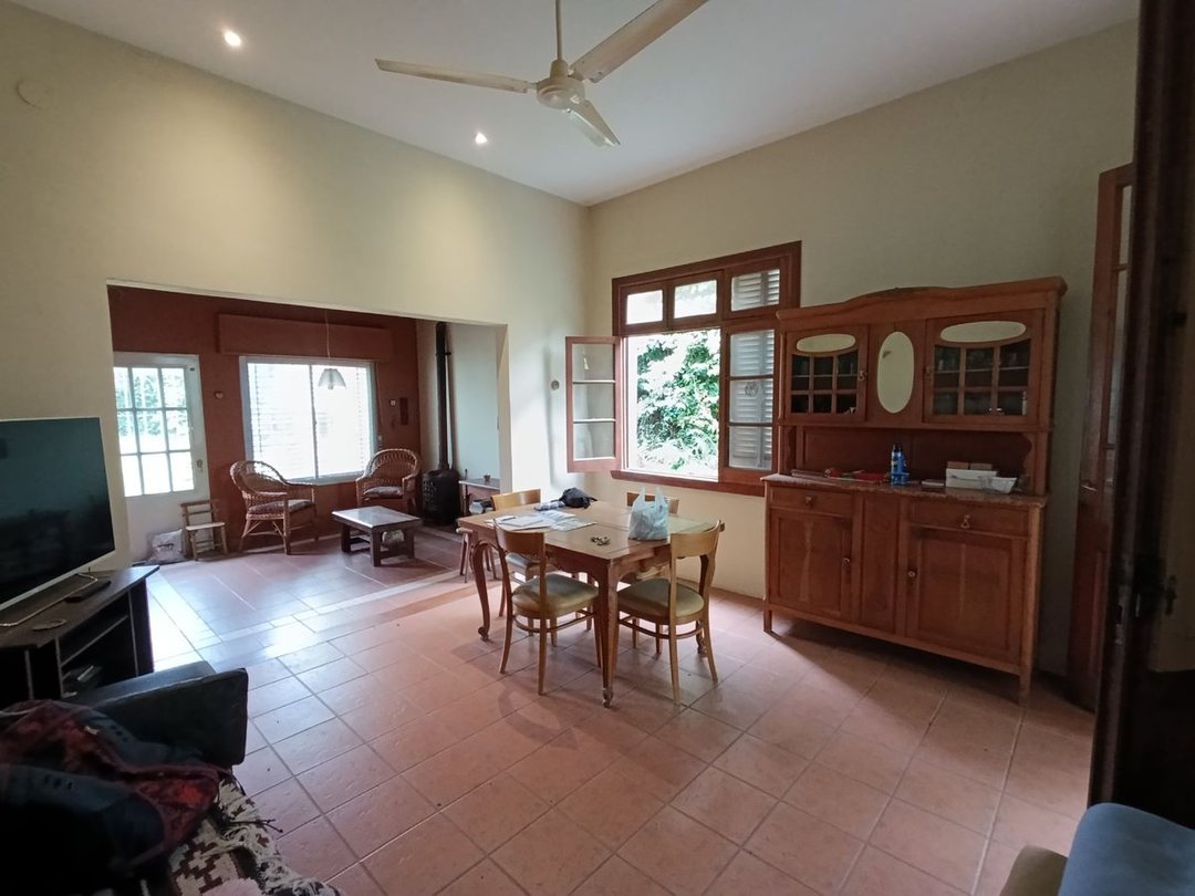 CASA EN VENTA LA PLATA