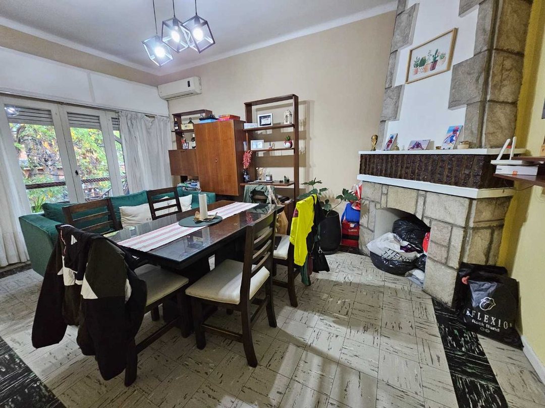 VENTA CASA 5 AMB IDEAL DOS FAMILIAS CASTELAR NORTE