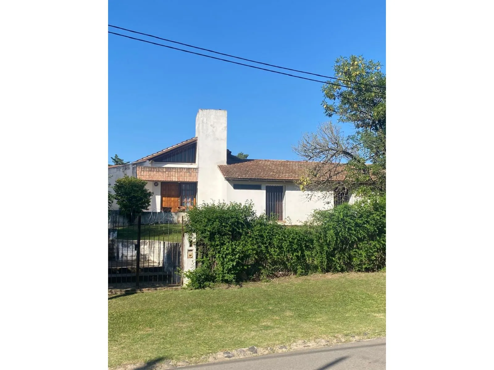 VENTA ! CASA VILLA ALLENDE GOLF .Excelente ubicación!