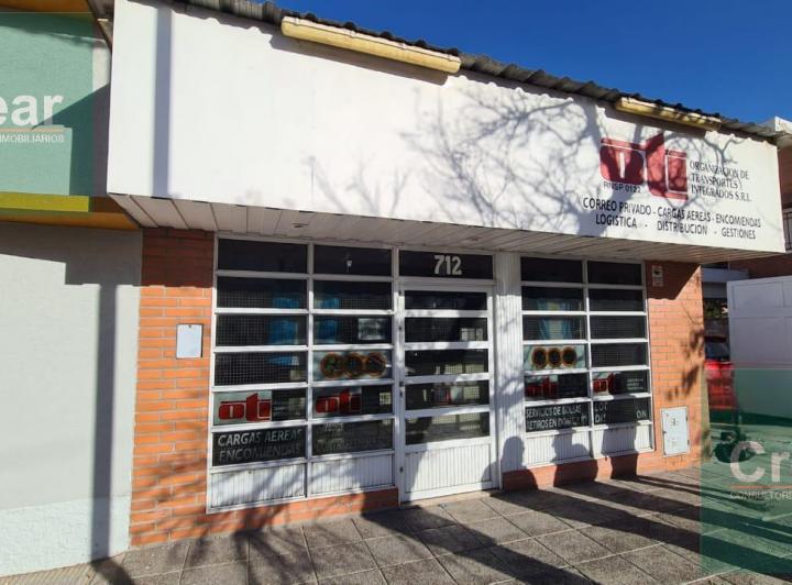 Local comercial · 200m² · 2 Ambientes · 2 Cocheras