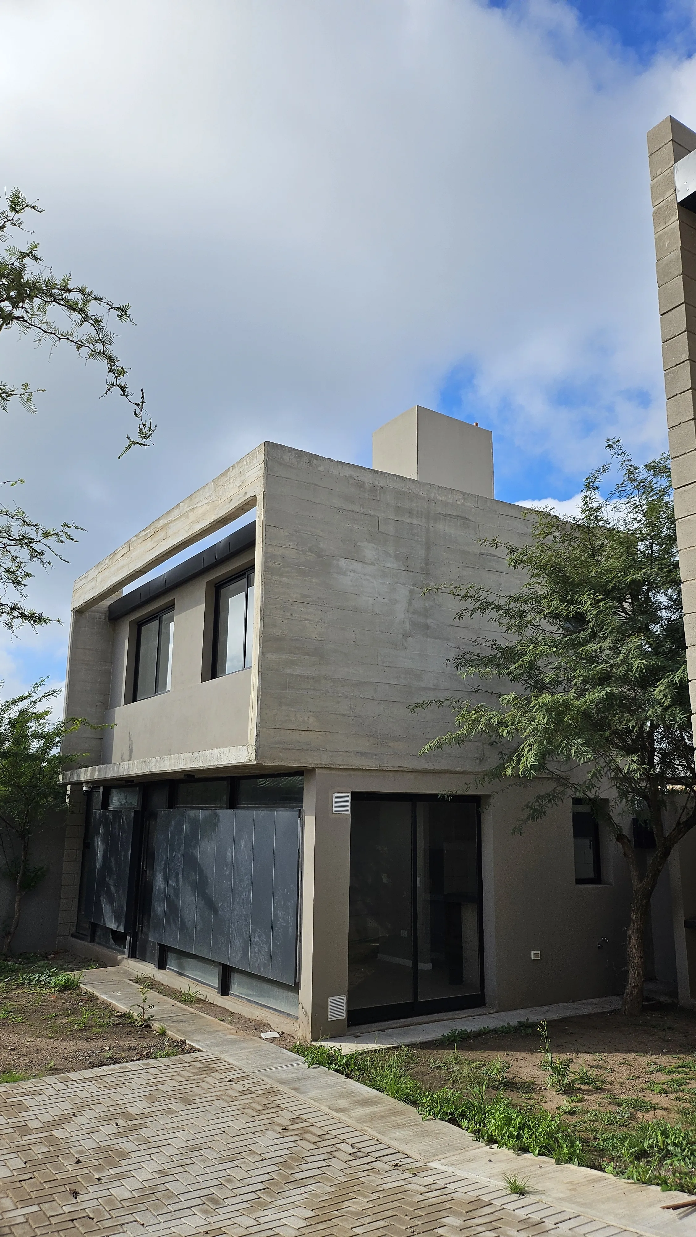 Duplex a estrenar con escritura. La calera