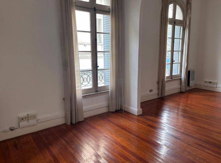 Departamento · 104m² · 5 Ambientes