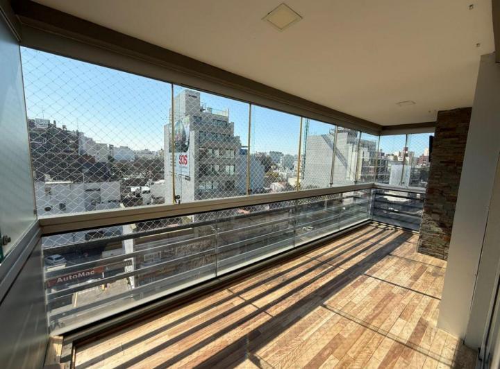 Departamento · 94m² · 4 Ambientes · 1 Cochera