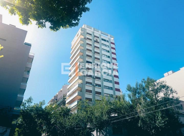 Departamento · 130m² · 4 Ambientes · 1 Cochera