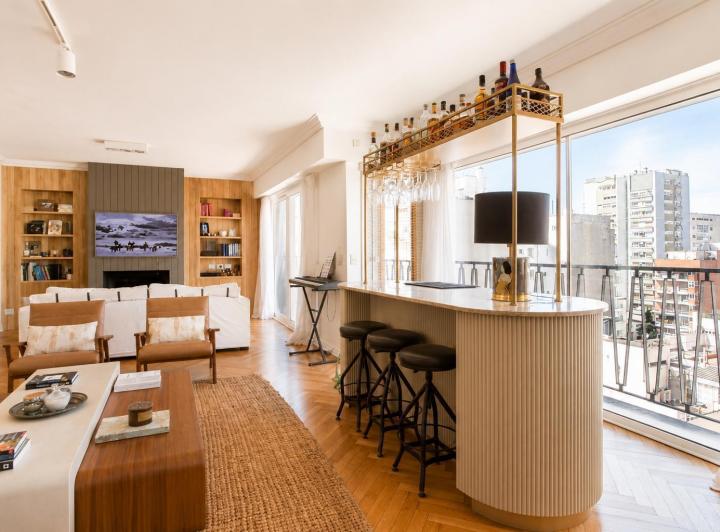 Departamento · 228m² · 5 Ambientes · 1 Cochera