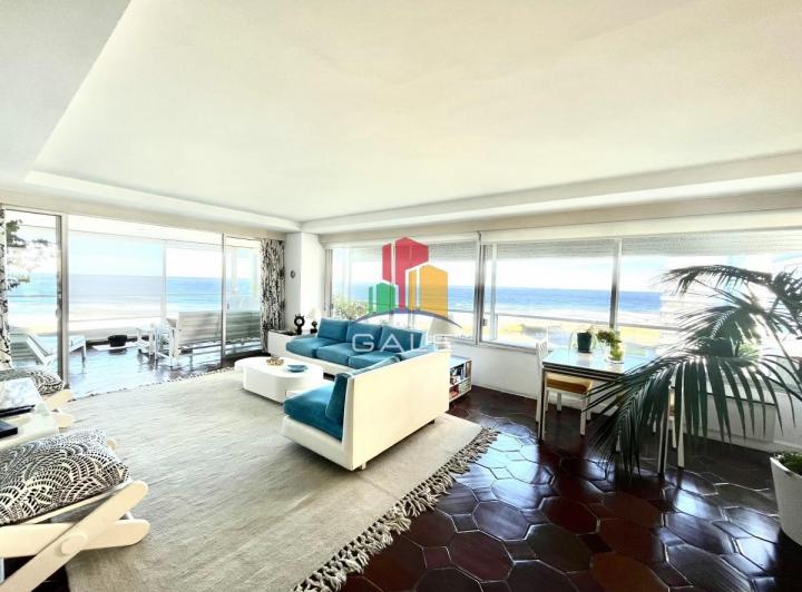 Departamento · 250m² · 5 Ambientes · 1 Cochera