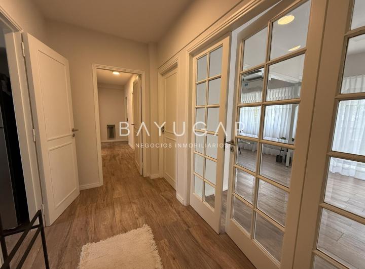 Departamento · 145m² · 5 Ambientes · 1 Cochera