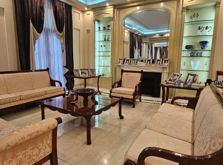 Departamento · 726m² · 5 Ambientes