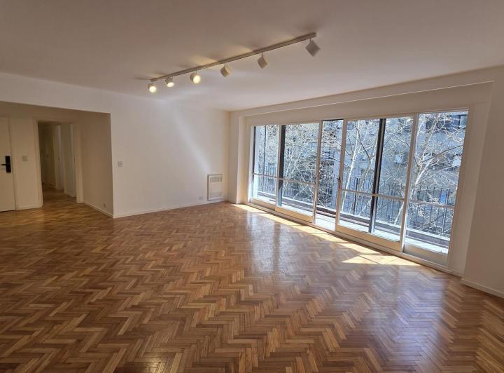 Departamento · 171m² · 5 Ambientes · 1 Cochera