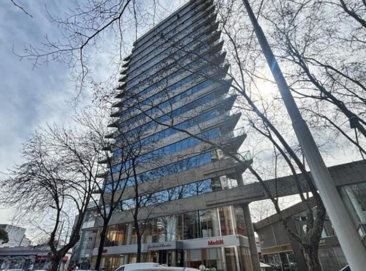 Departamento · 80m² · 3 Ambientes · 1 Cochera