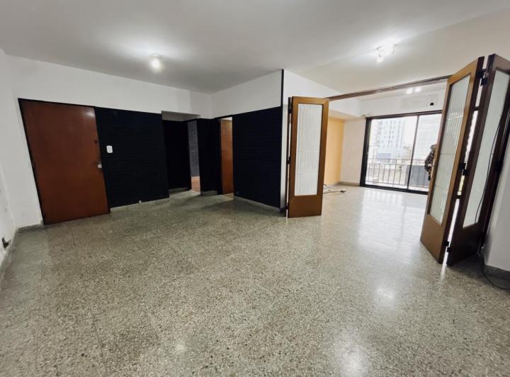 Departamento · 70m² · 3 Ambientes · 1 Cochera