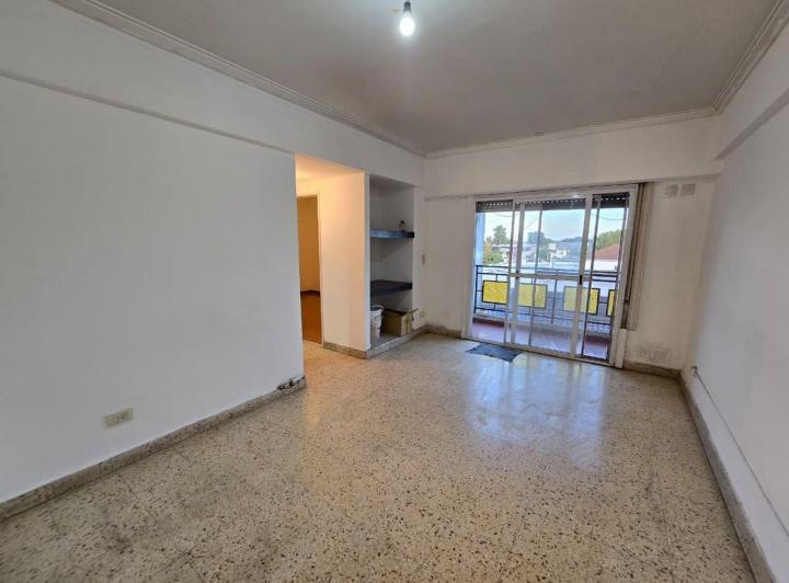 Departamento · 50m² · 3 Ambientes · 1 Cochera
