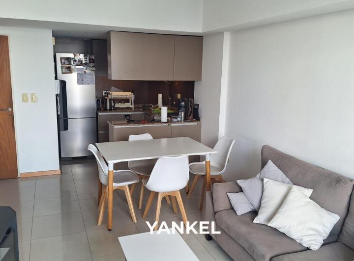 Departamento · 50m² · 3 Ambientes · 1 Cochera