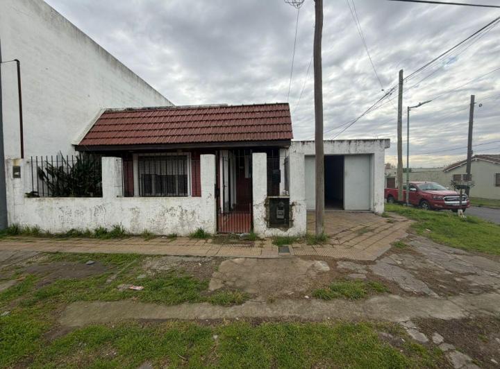 Casa · 70m² · 3 Ambientes · 1 Cochera