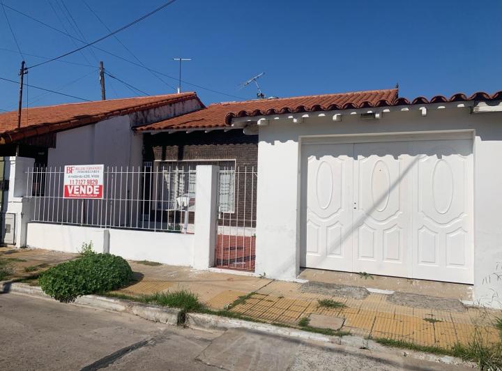 Casa · 200m² · 3 Ambientes