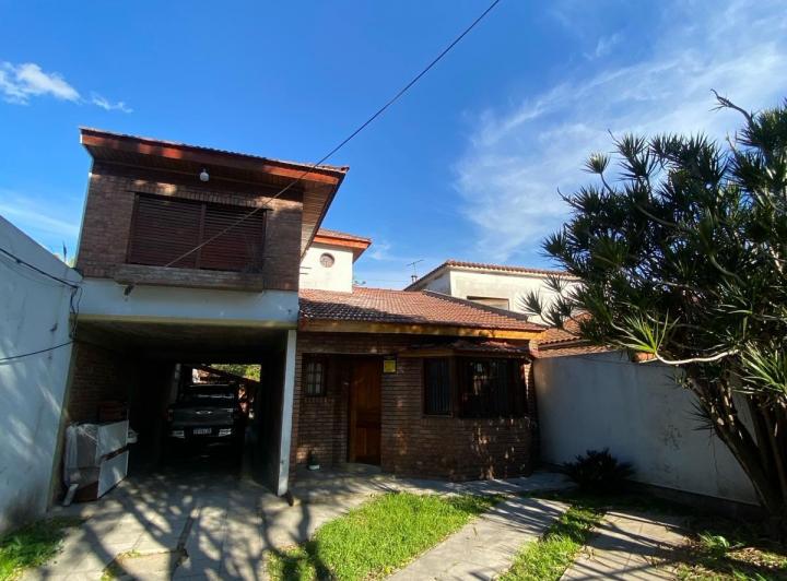 Casa · 150m² · 3 Ambientes · 1 Cochera
